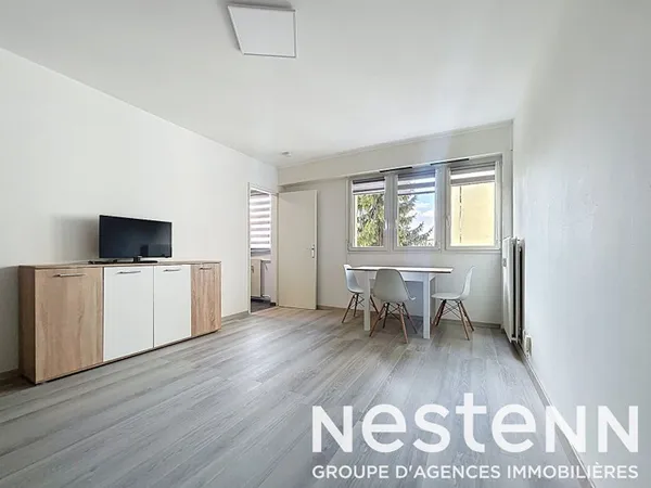 Studio meublé - 28 m² - Metz proche Technopole