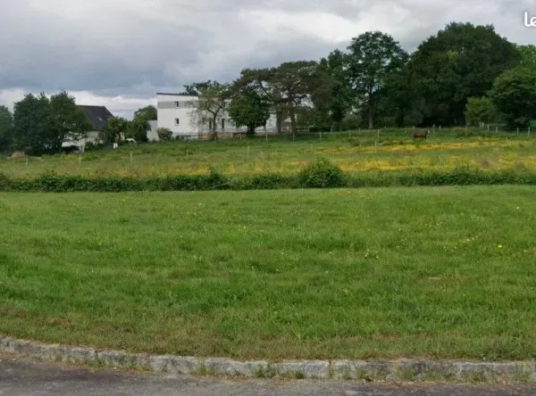 Terrain 365 m² Dourdain