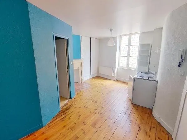 Studio 1 pièce 22 m²