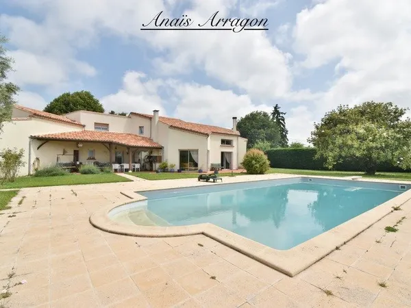 Villa d'architecte à vendre 6 pièces VILLENEUVE SUR LOT (47)