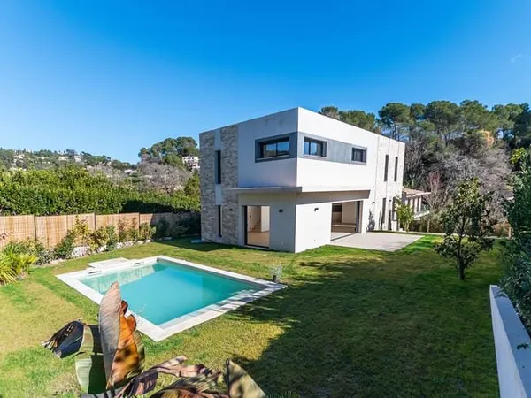 Maison 5 pièces 162 m²