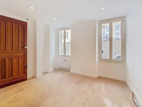 A VENDRE EN EXCLUSIVITE ! LORGUES , centre village - Appartement 3 pièces de 42m²