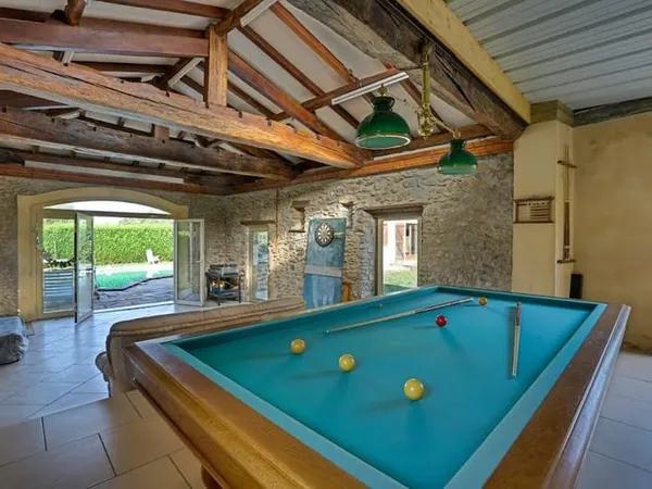 Maison 7 pièces 200 m²