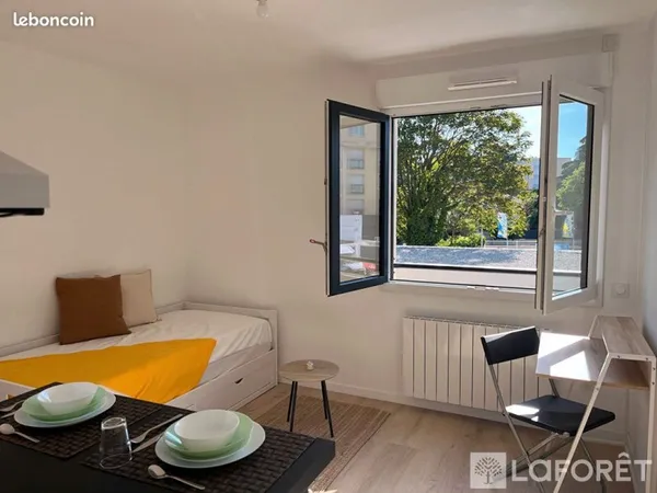 Studio 1 pièce 15 m²
