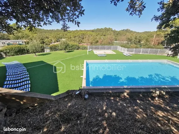 Terrain 342 m² Rocbaron