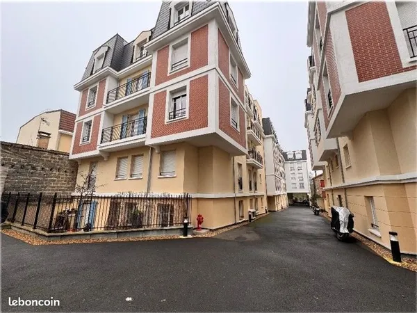 Studio 1 pièce 29 m²