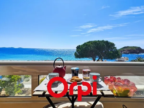 ATHÉNA PORT : Appartement T1 vue mer