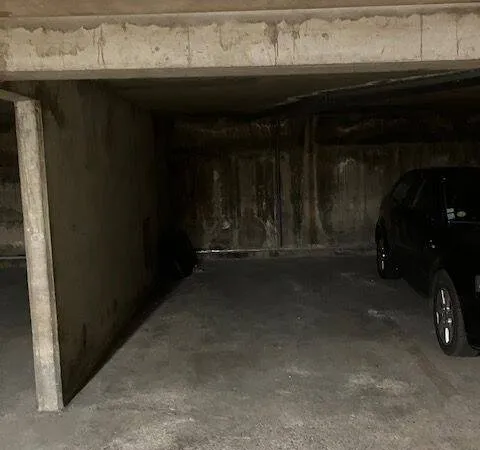 Parking 9 m²