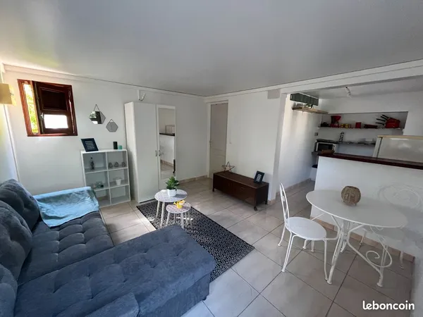 Appartement Location Le Lamentin 1p 20m² 650€