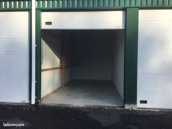 Grand garage/box