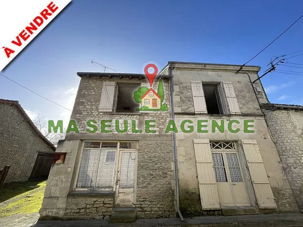 Maison de village avec jardin et dépendances