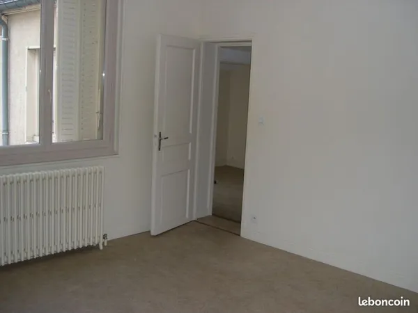 Appartement f3 sens