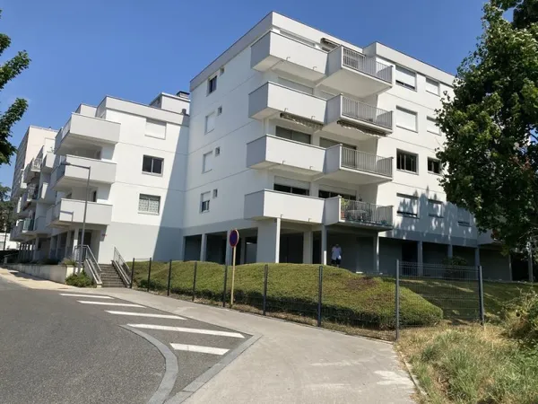 Besançon studio quartier des Chaprais tram proche