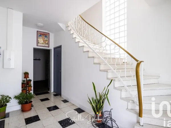 Maison 9 pièces 282 m²