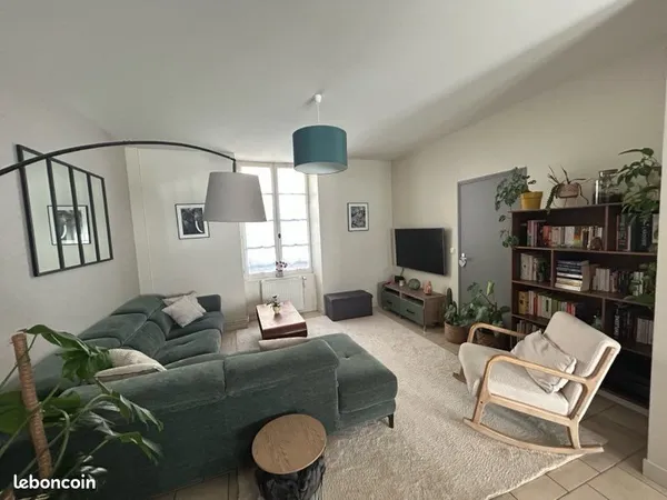 Maison 170 m2 avec jardin/parking, en plein coeur du triangle d'or, aucun travaux à prévoir