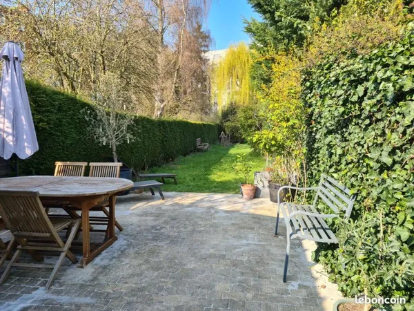 Maison Saint Maurice Pellevoisin jardin 250m²