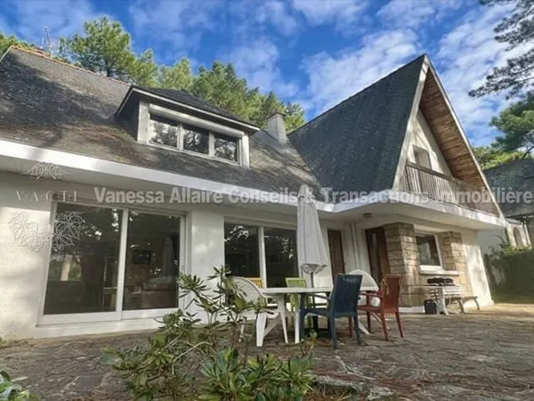 Maison 8 pièces 200 m²
