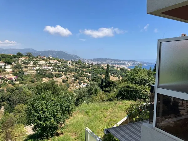 Appartement Nice 1 pièce(s) 25 m2 vendu loué avec cave et garage