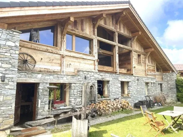 Ferme ancienne rénovée Combloux - Vue panoramique - Séjour cathé