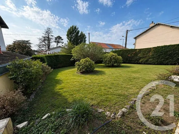 Terrain 299 m²