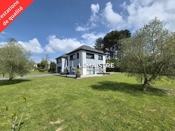 Maison à vendre - Fontaine-la-Mallet - 4 chambres - Contemporaine - Jardin - Double garage