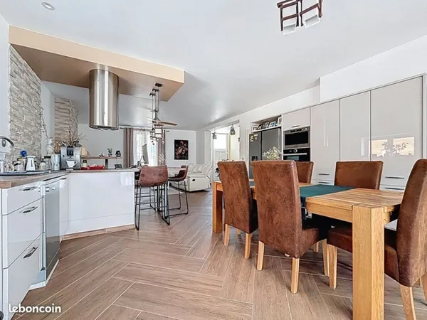 Maison 172m², avec terrain 1000m²