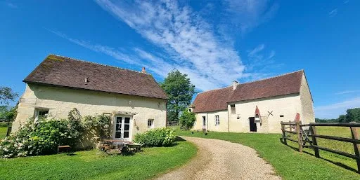 Local 10 pièces 480 m²