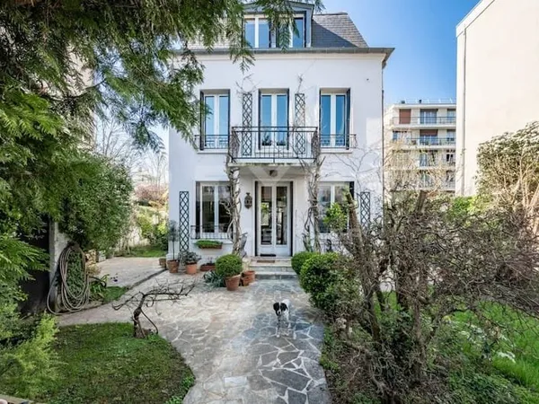 Maison 6 pièces 174 m²
