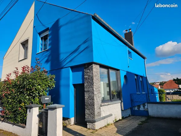 Maison 5 pièces - 120 m² - Terrasse, jardin & cave