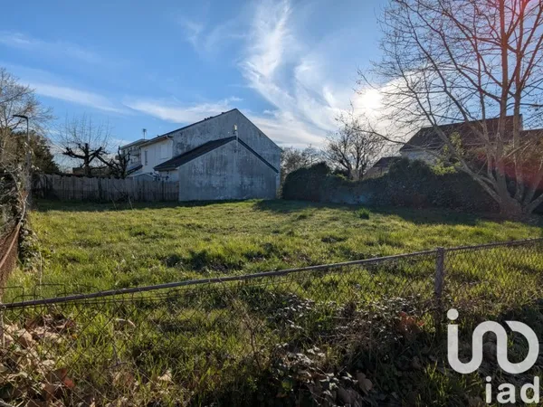 Terrain 311 m²