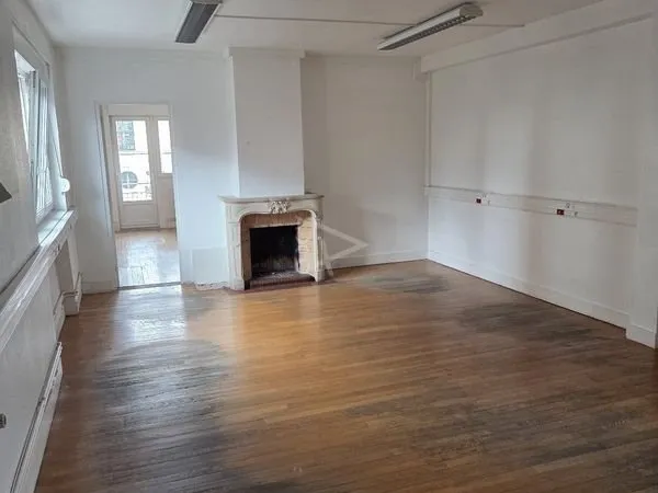 Local commercial 153 m² MAUBEUGE