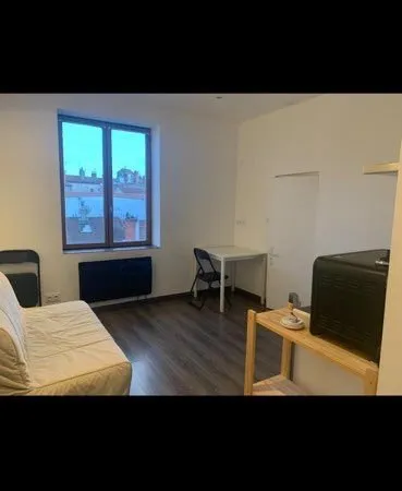 Appartement T1 bis proche métro Saxe 22m2