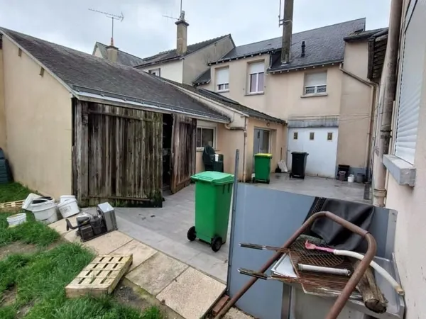 Local commercial 285 m²