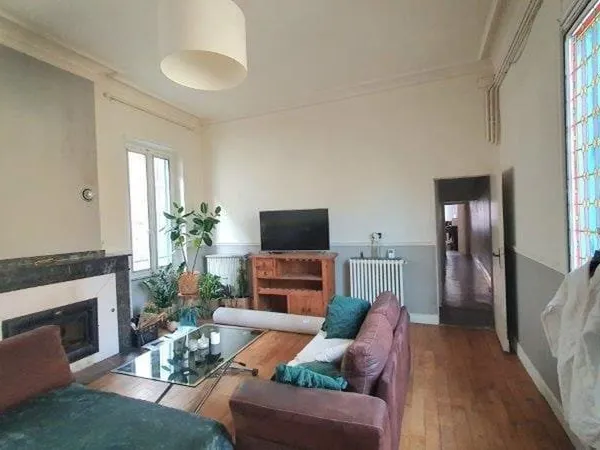 Appartement haussmanien avc terrasse