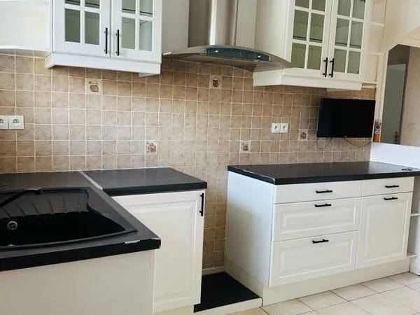 Appartement T3 en RDC surélevé bas de Valescue