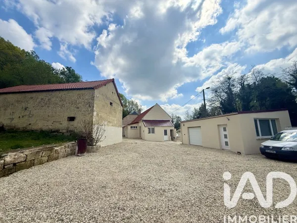 Maison 6 pièces 282 m²