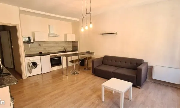 Appartement t2 proche hôtel de ville