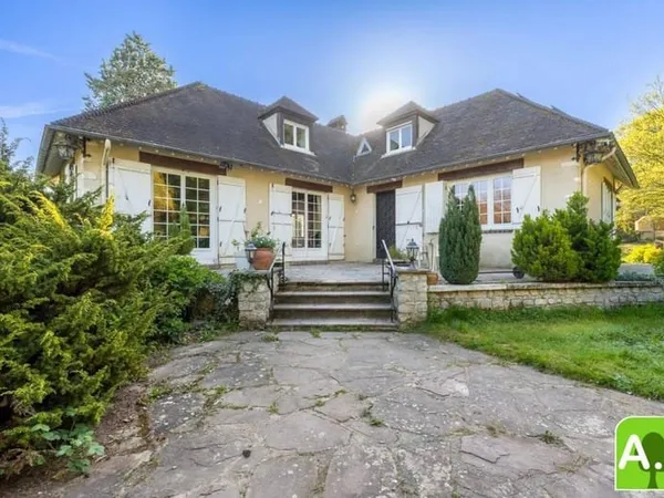 Maison 6 pièces 160 m²