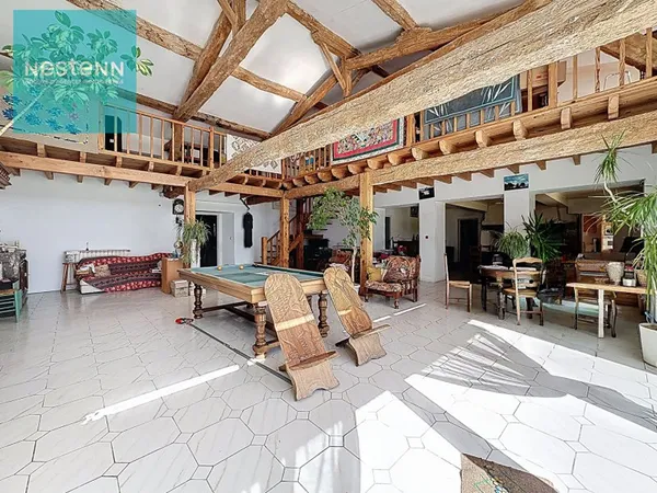 Propriété à vendre à 330 m2 , avec dépendance, vue Pyrénées Secteur Villefranche de Lauragais