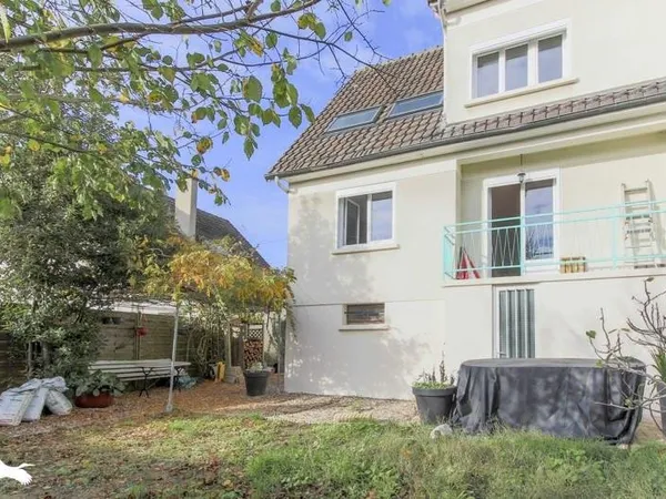 Pavillon 6 pièces 107 m²
