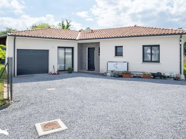 Contemporaine de 4 pièces principales