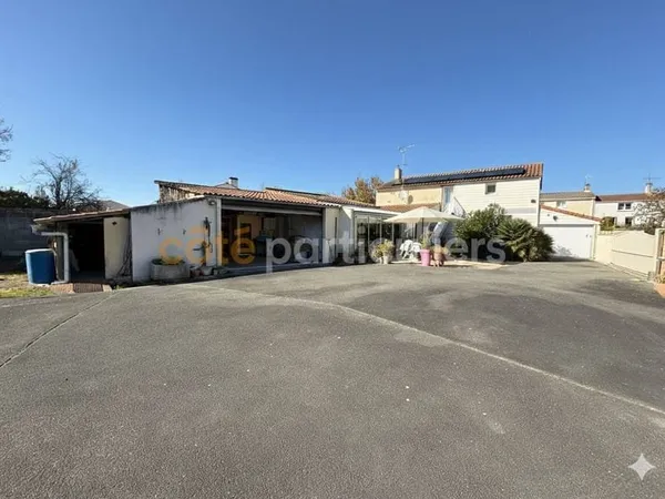 Maison 8 pièces 121 m²