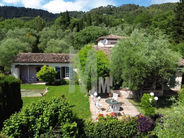 Grand domaine de parfumeur