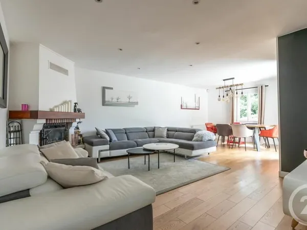 Maison 6 pièces 129 m²