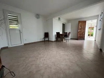 Le Marigot (97225), Appartement F2 en RDJardin