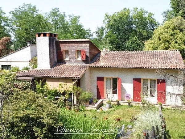 Propriete à vendre 5 pièces et deux appartement VILLENEUVE SUR LOT (47)