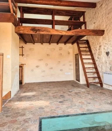 Maison de village atypique - Saint-Michel d'Euzet