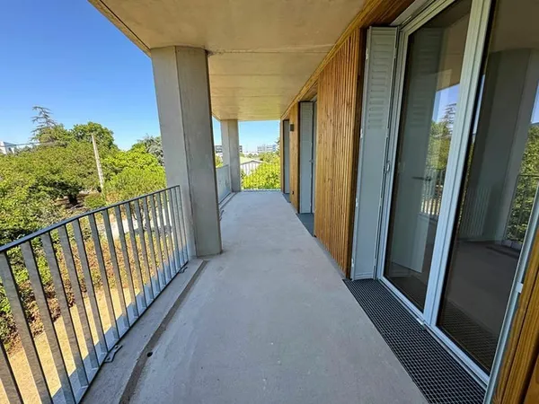 Appartement Toulouse 3 pièces de 68 m² + Terrasse + Parking sous-sol ! SAINT-MARTIN-DU-TOUCH