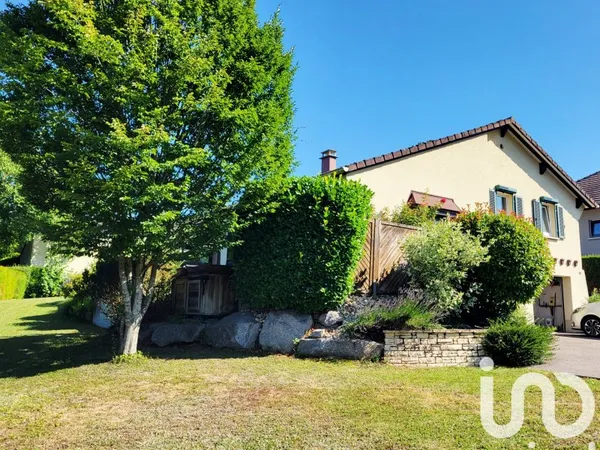 Maison 7 pièces 165 m²