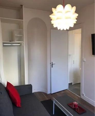 Grand studio lumineux meublé au coeur de levallois perret